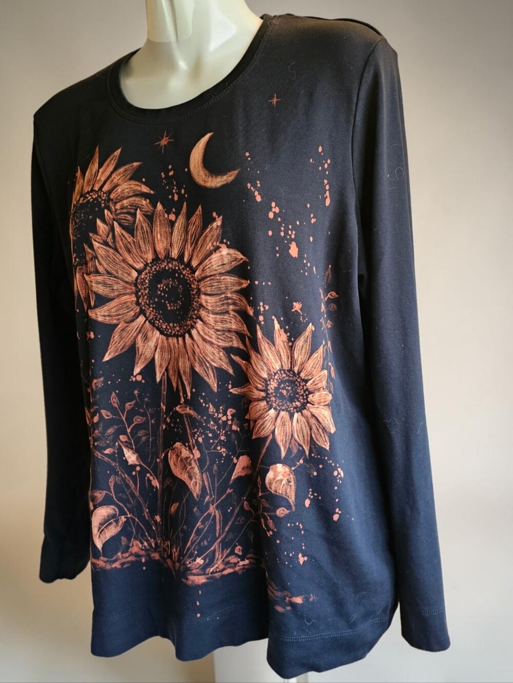 Handpainted Boho Sunflowers on long sleeve shirt - Picture 3 of 5